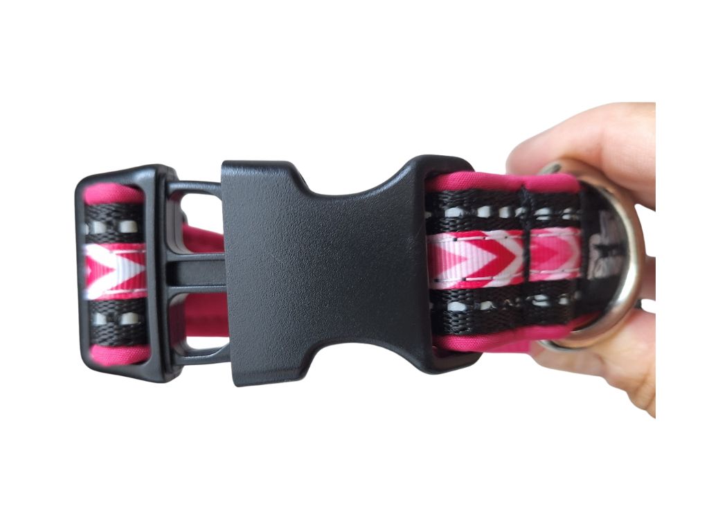 Růžový reflexní obojek